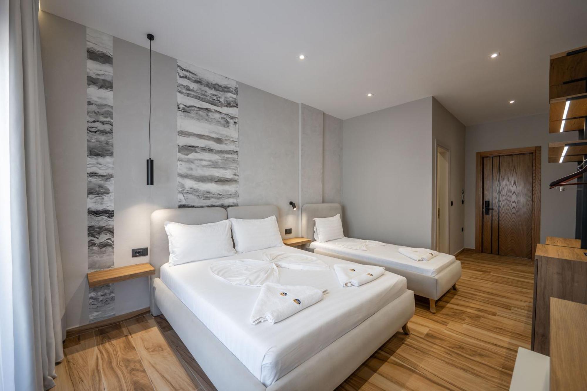 Hotel Kroi Ksamil Kültér fotó